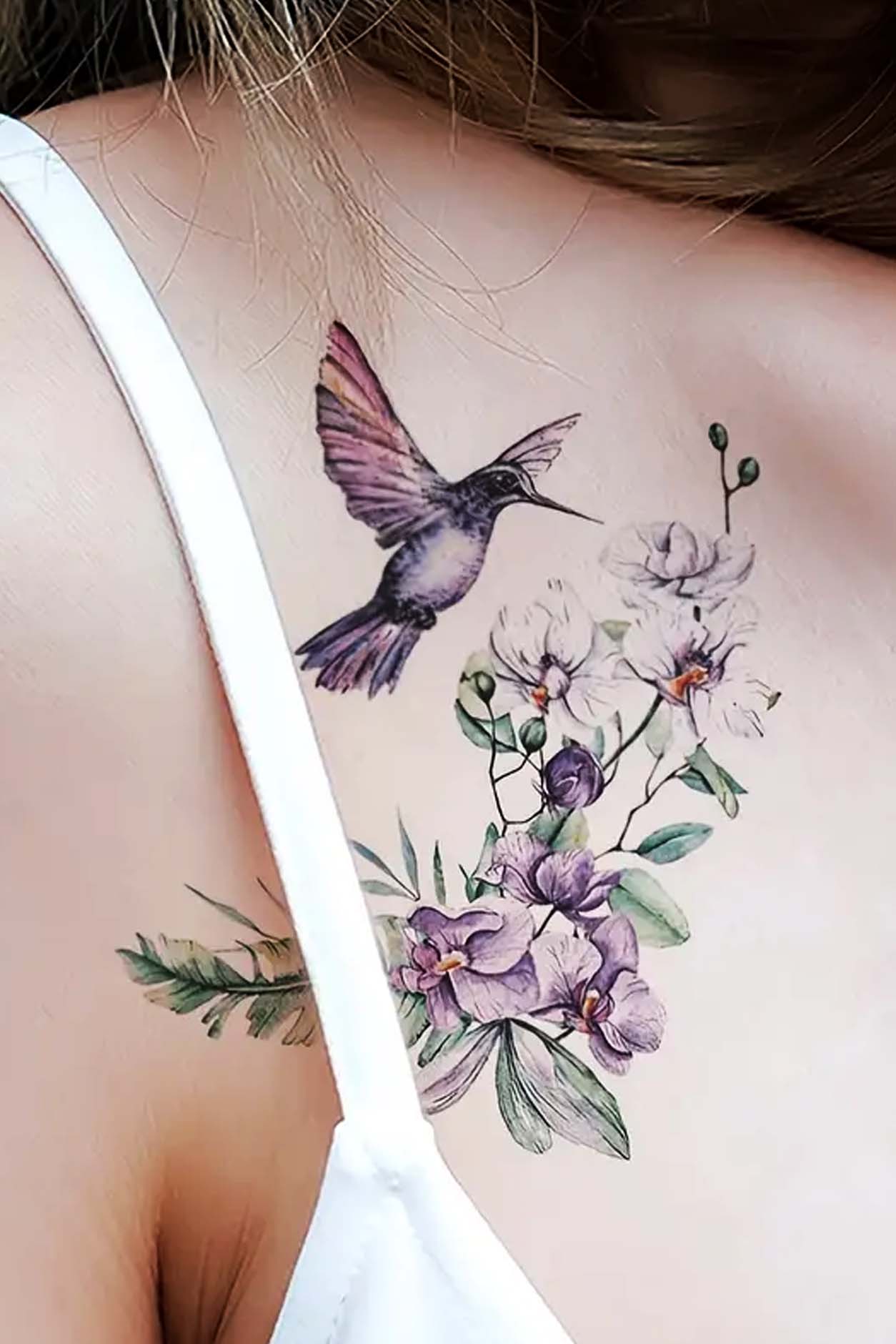 Sasha Unisex on Instagram: “Hummingbird feeding on a lavender flower 💜  #lavendertattoo #hummingbird #kolibri” | Floral tattoo, Tattoos, Flower  tattoos